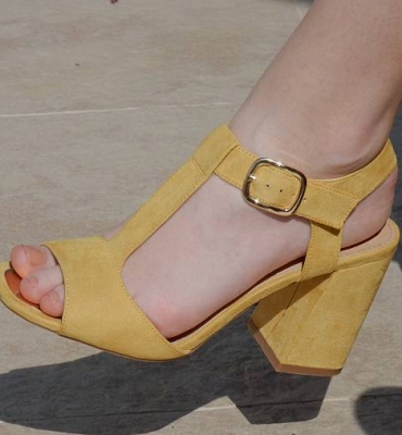 keep-up-your-shoe-game-with-billini-block-heels