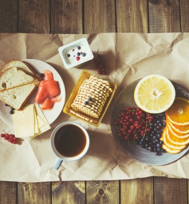 healthy-youfoodz-snack-options-to-satisfy-your-cravings