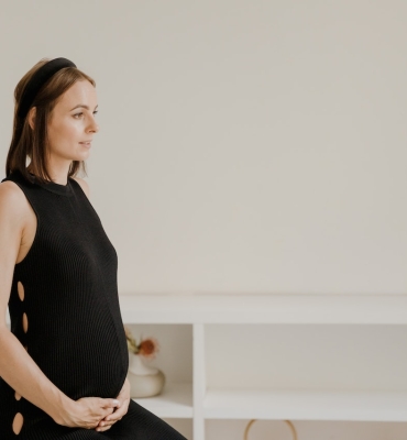 all-the-information-you-need-to-know-about-maternity-clothes